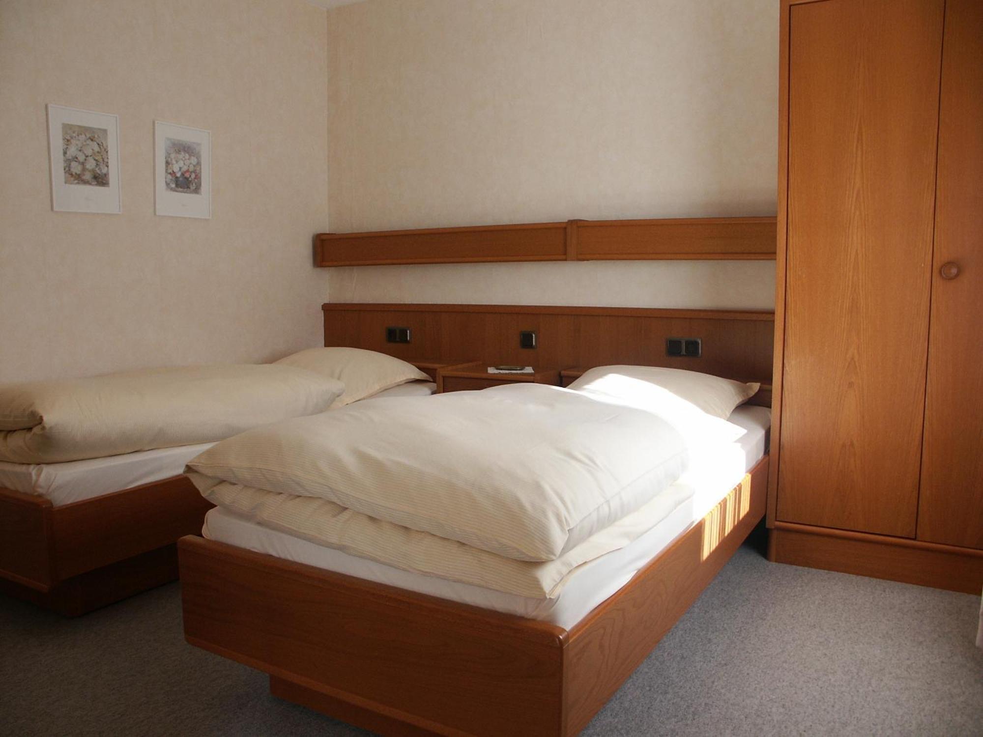 Appartementhaus Vierjahreszeiten Willingen  Exteriör bild