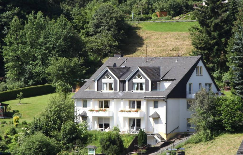 Appartementhaus Vierjahreszeiten Willingen  Exteriör bild